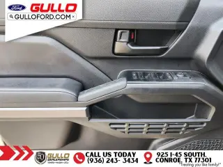 Toyota Tacoma 2025 4x4 SR5 4dr Double Cab 5.0 ft SB