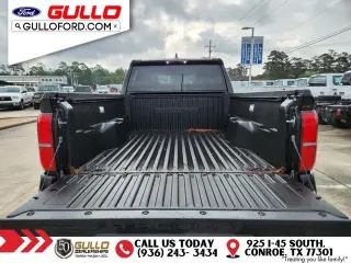 Toyota Tacoma 2025 4x4 SR5 4dr Double Cab 5.0 ft SB