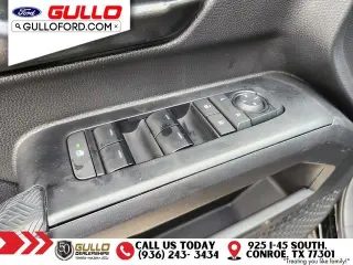 Toyota Tacoma 2025 4x4 SR5 4dr Double Cab 5.0 ft SB