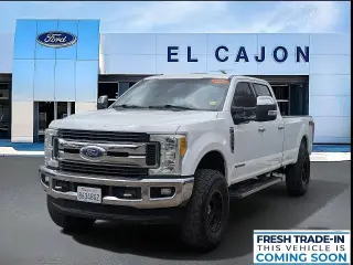 Ford F-250 Super Duty 2017 4x4 King Ranch 4dr Crew Cab 6.8 ft. SB Pickup