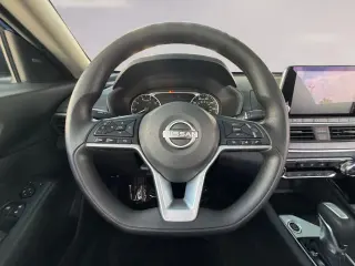 Nissan Altima 2025 AWD 2.5 SV 4dr Sedan