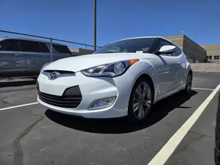 Hyundai VELOSTER 2016 3dr Coupe DCT w/Yellow Accent Interior
