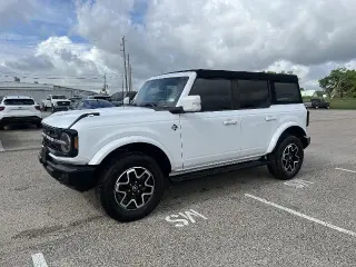 Ford Bronco 2022 4x4 Base 4dr SUV