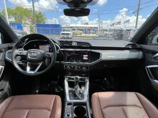 Audi Q3 2023 AWD quattro S line Premium Plus 45 TFSI 4dr SUV