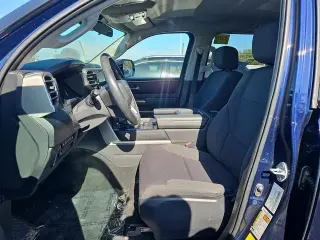Toyota Tundra 2022 4x4 SR5 4dr CrewMax Cab Pickup SB
