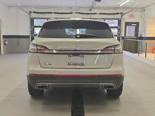 Lincoln Nautilus 2022 AWD Reserve 4dr SUV