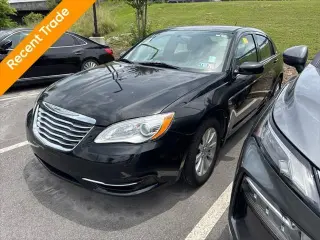 Chrysler 200 2013 Touring 4dr Sedan