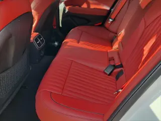 Genesis G70 2023 2.0T 4dr Sedan