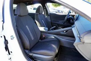 Hyundai ELANTRA 2026 SEL Sport 4dr Sedan