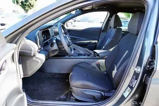 Hyundai ELANTRA 2026 SEL Sport 4dr Sedan
