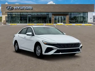 Hyundai ELANTRA 2026 SE 4dr Sedan