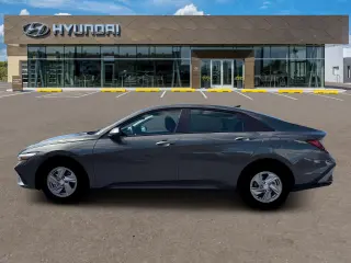 Hyundai ELANTRA 2026 SE 4dr Sedan