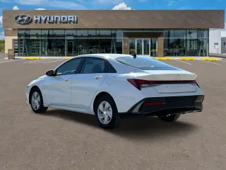 Hyundai ELANTRA 2025 SE 4dr Sedan
