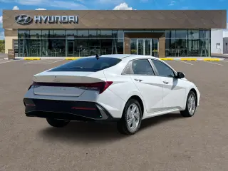 Hyundai ELANTRA 2025 SE 4dr Sedan