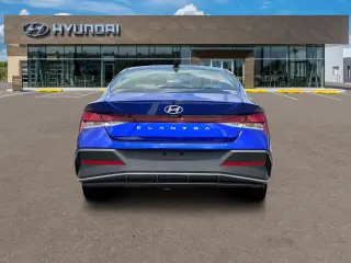 Hyundai ELANTRA 2025 SE 4dr Sedan