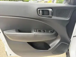 Hyundai VENUE 2023 Limited 4dr Crossover