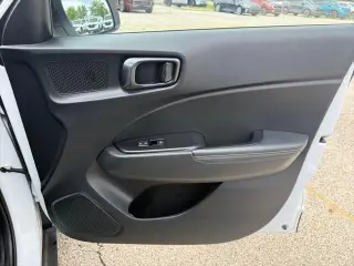 Hyundai VENUE 2023 Limited 4dr Crossover