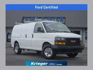 GMC Savana 2023 3500 3dr Cargo Van