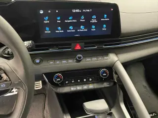 Hyundai ELANTRA Hybrid 2025 SEL Sport 4dr Sedan