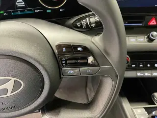 Hyundai ELANTRA Hybrid 2025 SEL Sport 4dr Sedan