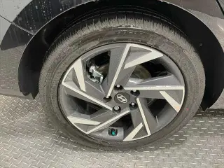 Hyundai ELANTRA Hybrid 2025 SEL Sport 4dr Sedan
