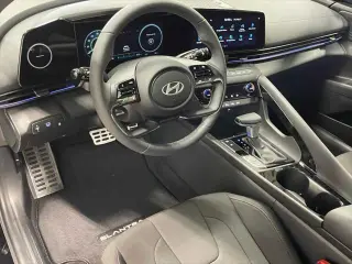 Hyundai ELANTRA Hybrid 2025 SEL Sport 4dr Sedan