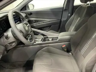 Hyundai ELANTRA Hybrid 2025 SEL Sport 4dr Sedan