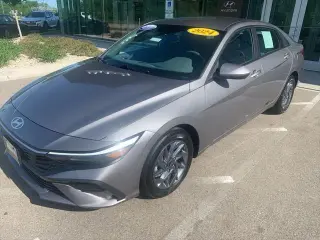 Hyundai ELANTRA 2024 SEL 4dr Sedan
