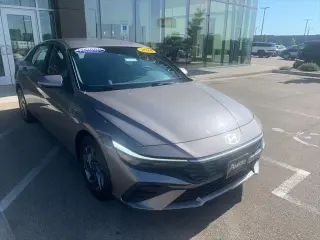 Hyundai ELANTRA 2024 SEL 4dr Sedan