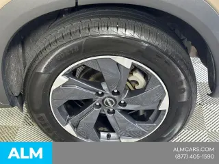 Nissan Rogue 2025 SV 4dr Crossover