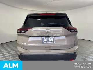 Nissan Rogue 2025 SV 4dr Crossover