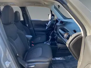 Jeep Renegade 2023