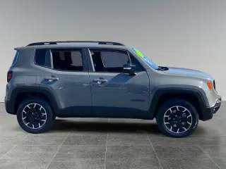 Jeep Renegade 2023