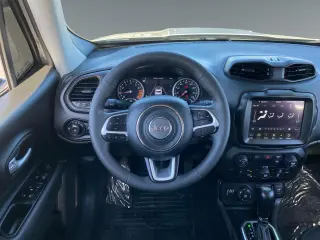 Jeep Renegade 2023