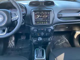Jeep Renegade 2023