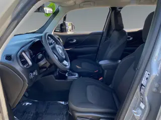 Jeep Renegade 2023
