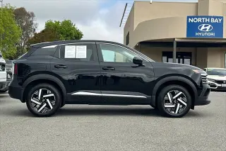 Nissan Kicks 2025 SV 4dr Crossover