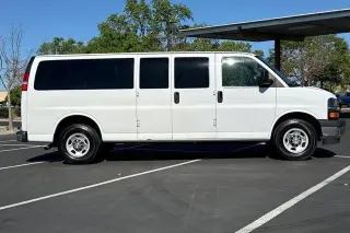 Chevrolet Express 2024 LT 3500 3dr Extended Passenger Van