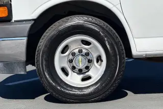 Chevrolet Express 2024 LT 3500 3dr Extended Passenger Van