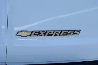 Chevrolet Express 2024 LT 3500 3dr Extended Passenger Van