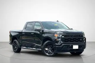 Chevrolet Silverado 1500 2023 4x2 Custom 4dr Crew Cab 5.8 ft. SB