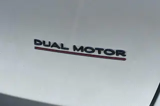 Tesla Model Y 2023 AWD Performance 4dr Crossover