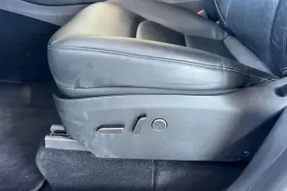 Tesla Model Y 2023 AWD Performance 4dr Crossover