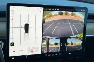 Tesla Model Y 2023 AWD Performance 4dr Crossover