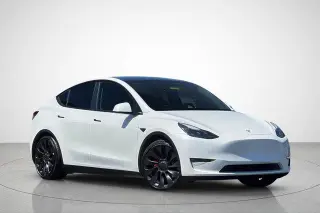 Tesla Model Y 2023 AWD Performance 4dr Crossover