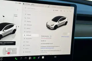 Tesla Model Y 2023 AWD Performance 4dr Crossover