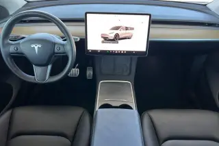 Tesla Model Y 2023 AWD Performance 4dr Crossover