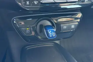 Toyota Prius 2020 Limited 4dr Hatchback