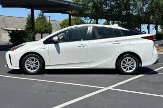 Toyota Prius 2020 Limited 4dr Hatchback