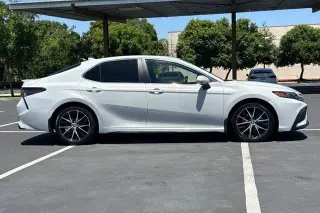 Toyota Camry 2024 SE 4dr Sedan